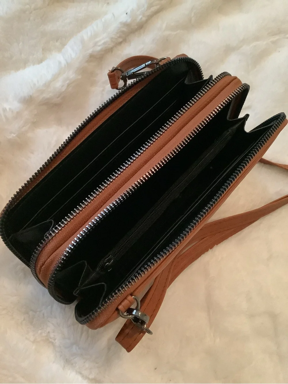 N/A versatile tan
